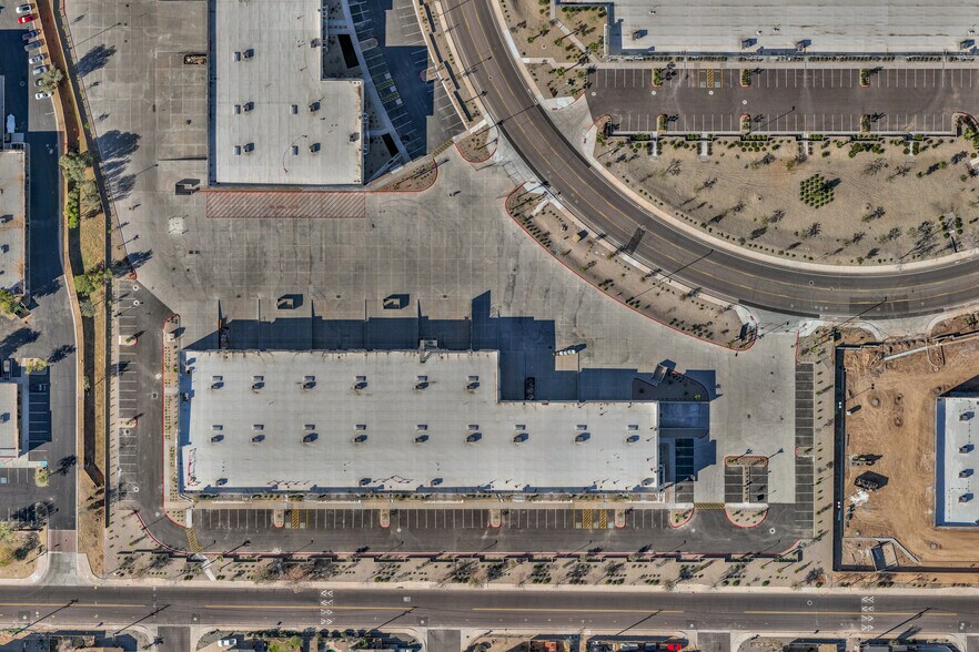 More Photos Of 13550 W Auto Dr, Goodyear Unknown For Lease