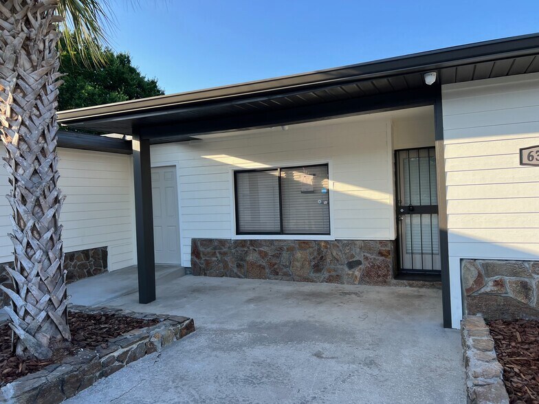 More Photos Of 6301 Causeway Blvd, Tampa Auto Repair For Lease