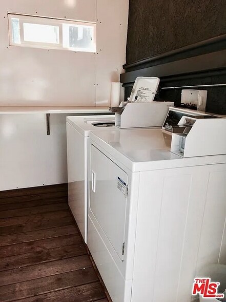 More Photos Of 834 Laguna Ave, Los Angeles Multifamily For Sale