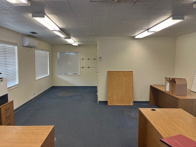 More Photos Of 410 S Tully Rd, Turlock Industrial For Sale