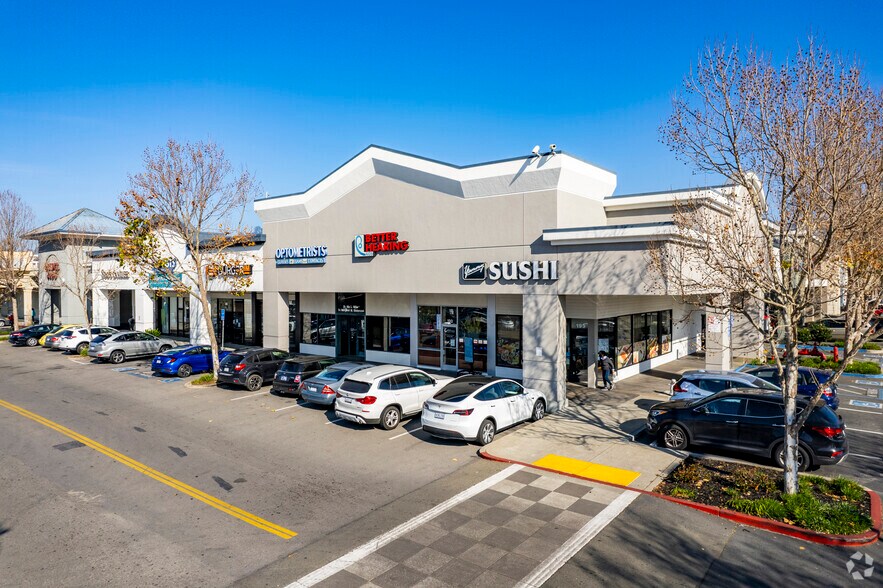 More Photos Of 1000-8000 El Cerrito Plz, El Cerrito Unknown For Lease