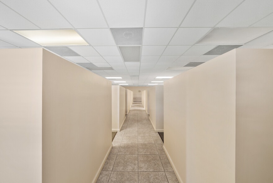 More Photos Of 210 N Tyndall Pky, Panama City Medical For Sale