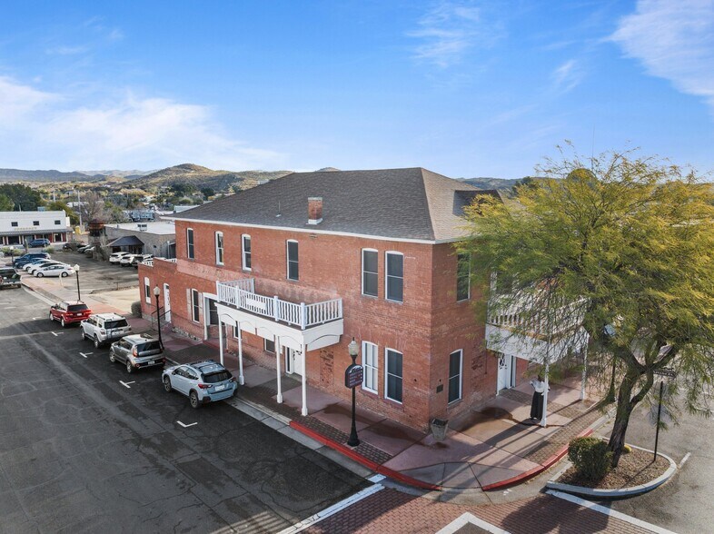 More Photos Of 1 E Apache St, Wickenburg Office For Lease