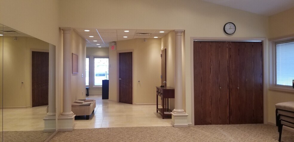 More Photos Of 1243 Sussex Tpke, Randolph Loft Creative Space For Lease