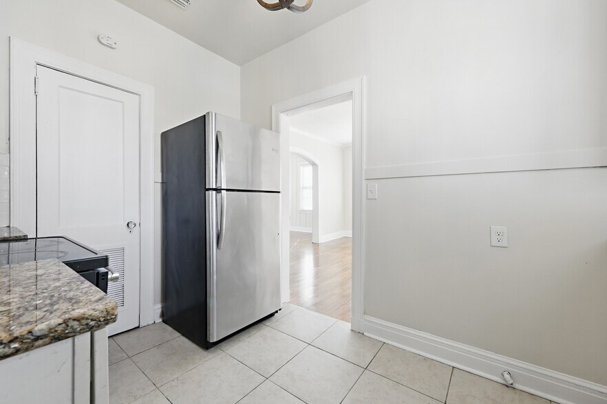 More Photos Of 2321 Riverside Ave, Jacksonville Apartments For Sale