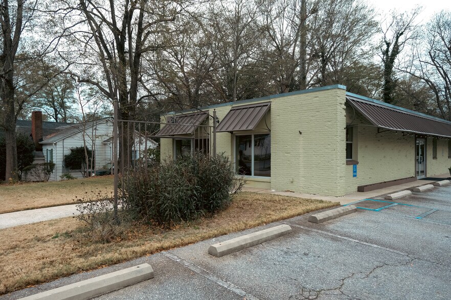 Primary Photo Of 12 Sevier St, Greenville Freestanding For Lease
