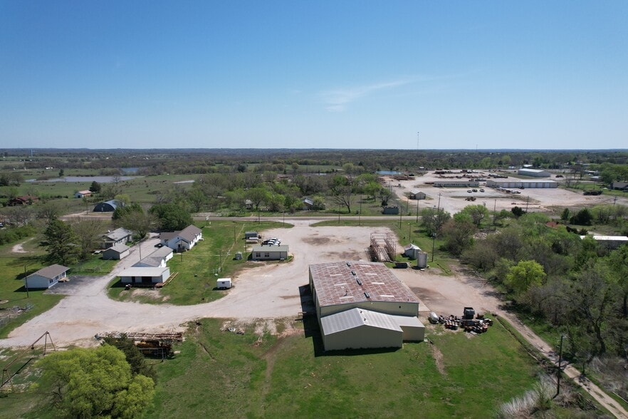 More Photos Of 12525 Old Highway 99, Seminole Warehouse For Sale
