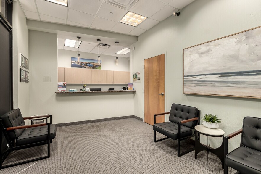 More Photos Of 1355 S Higley Rd, Gilbert Medical For Lease