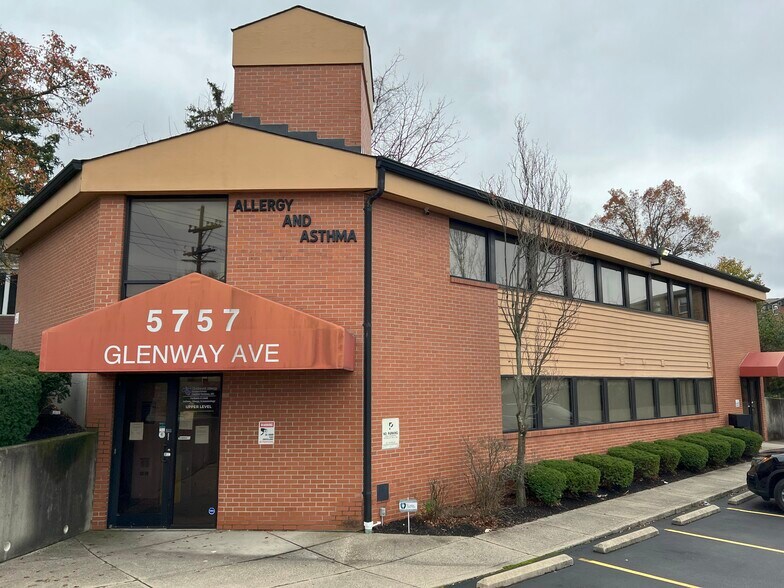 More Photos Of 5757 Glenway Ave, Cincinnati Medical For Sale