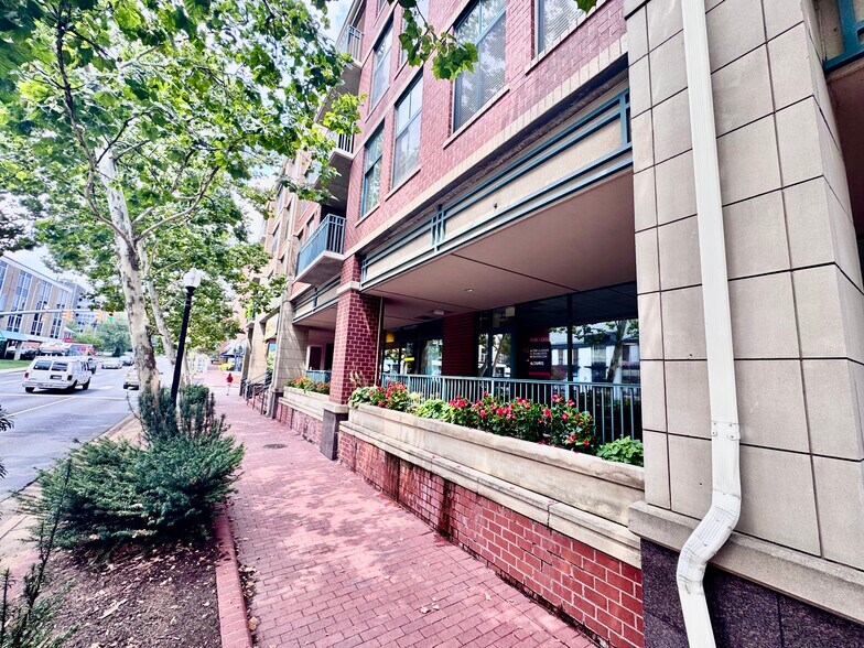 More Photos Of 502 W Broad St, Falls Church Apartments For Lease