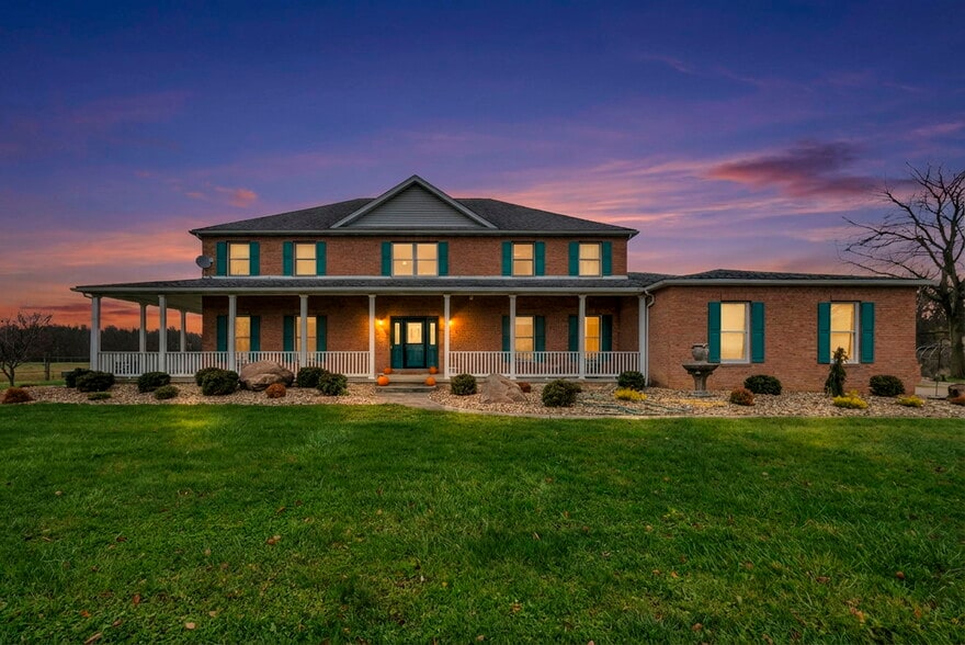 More Photos Of 16449 S Boone Rd, Columbia Station Specialty For Sale