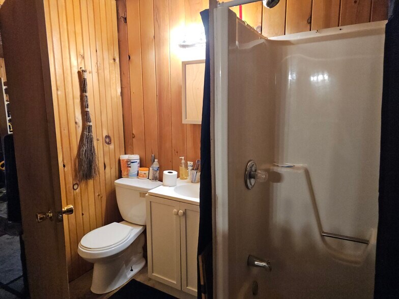 More Photos Of 181 Waterville Rd, Belfast Restaurant For Sale