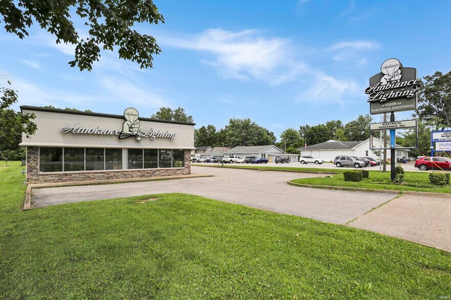 More Photos Of 3020 E Morgan Ave, Evansville Freestanding For Sale