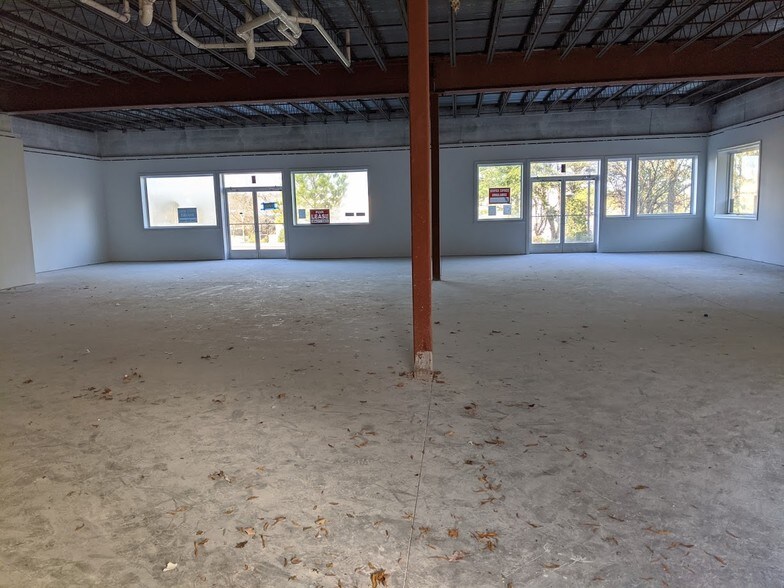More Photos Of 9999 Brook Rd, Glen Allen Freestanding For Lease