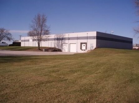 More Photos Of 2860 Industrial Park Rd, Iowa City Warehouse For Sale