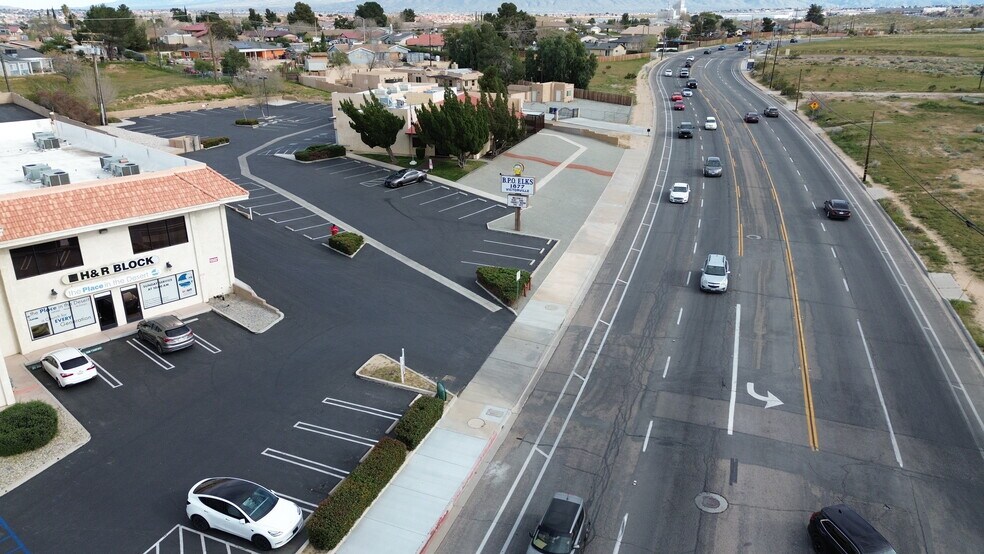 More Photos Of 14075 Hesperia Rd, Victorville Medical For Sale