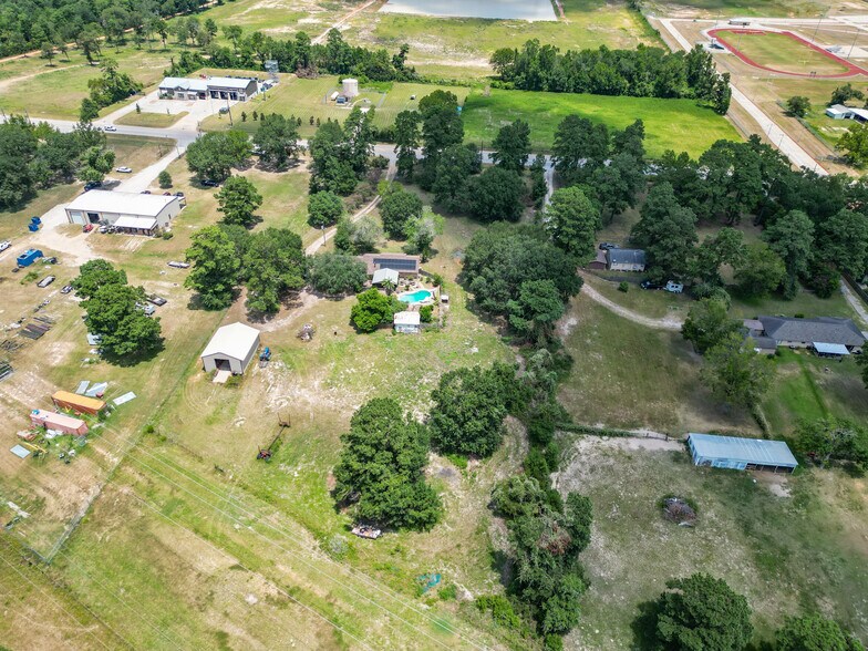 More Photos Of 19493 Keenan Cut Off Rd, Montgomery Office Residential For Sale