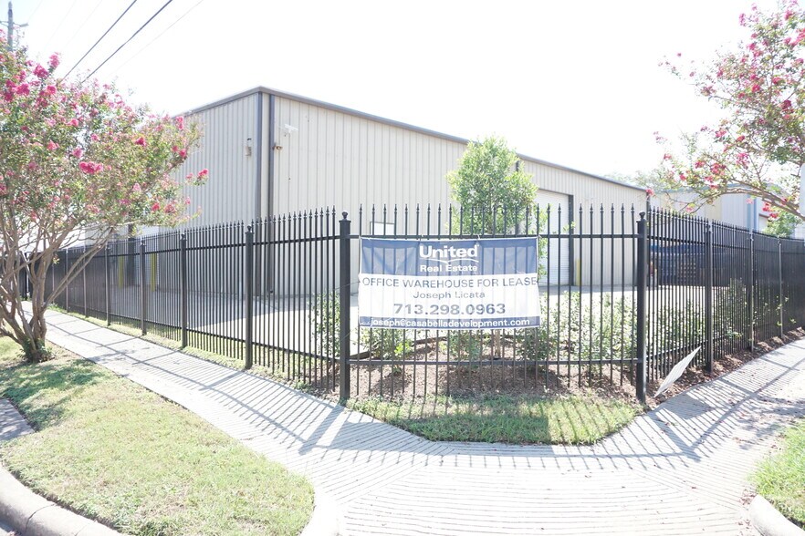 Primary Photo Of 5603 Northdale St, Houston Warehouse For Lease
