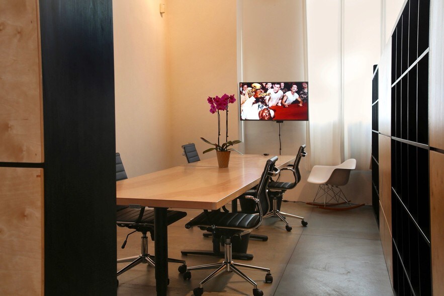 More Photos Of 8611 Washington Blvd, Culver City Coworking Space