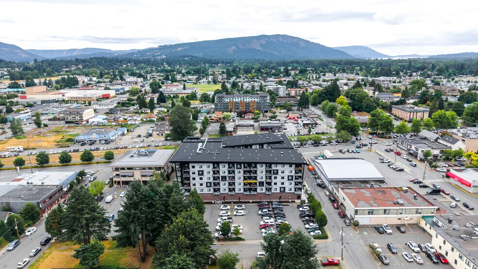 More Photos Of 107 Evans St, Duncan Apartments For Sale