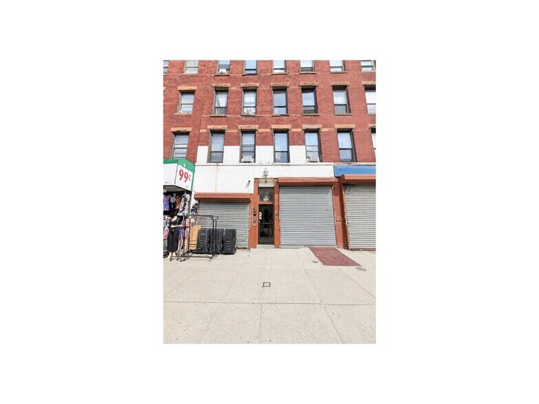 Primary Photo Of 2312 First Ave, New York Apartments For Lease