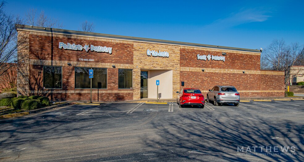 Primary Photo Of 7215 Stonecrest Pky, Lithonia Medical For Sale