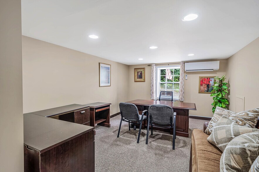 More Photos Of 201 Portion Rd, Ronkonkoma Loft Creative Space For Lease