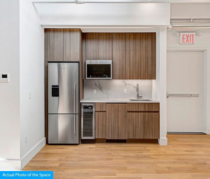 More Photos Of 133 W 25th St, New York Office For Lease