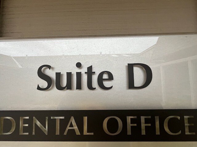 More Photos Of 26365 Carmel Rancho Blvd, Carmel Medical For Lease