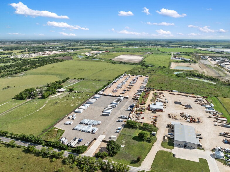 More Photos Of 11528 Old Lockhart Hwy, Creedmoor Parking Lot For Sale