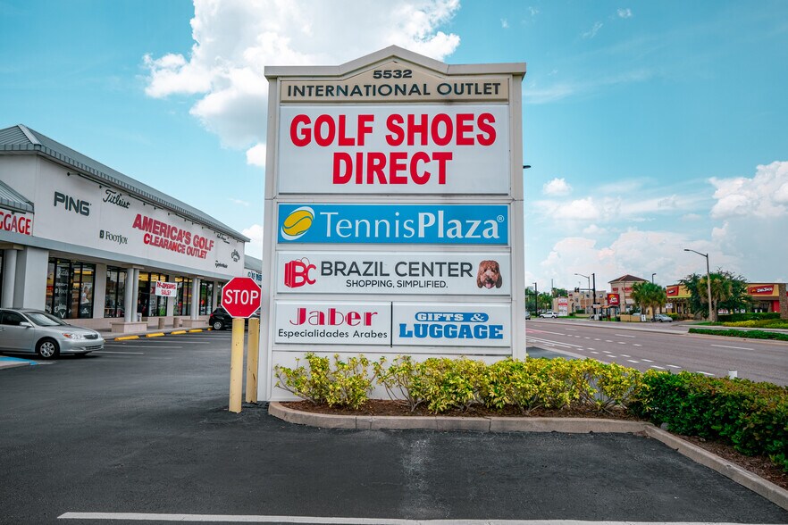 More Photos Of 5532-5580 International Dr, Orlando Storefront For Lease