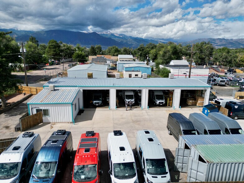 More Photos Of 2708 Gunnison St, Colorado Springs Industrial For Sale