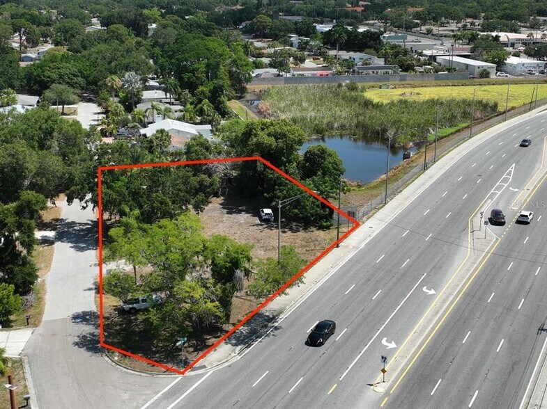 More Photos Of 0 Albert Pl, Sarasota Land For Sale