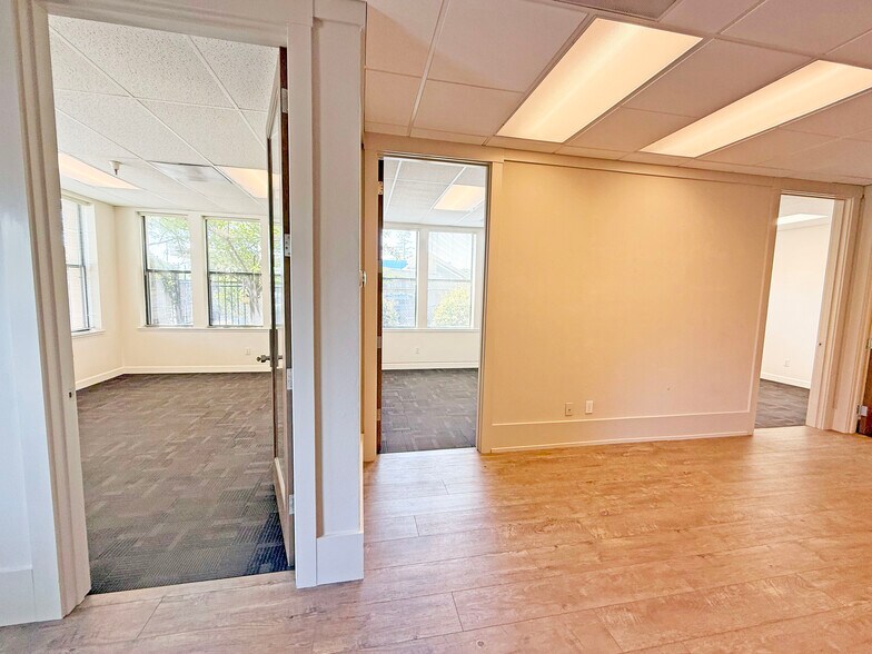 More Photos Of 1055 Broadway, Sonoma Office For Lease