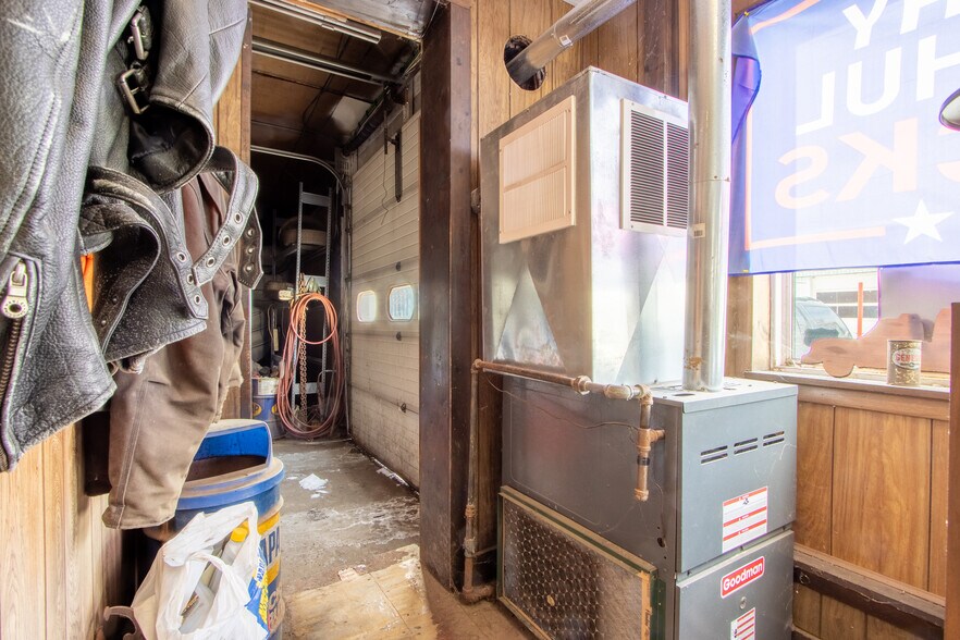 More Photos Of 274 E Front St, Hancock General Retail For Sale