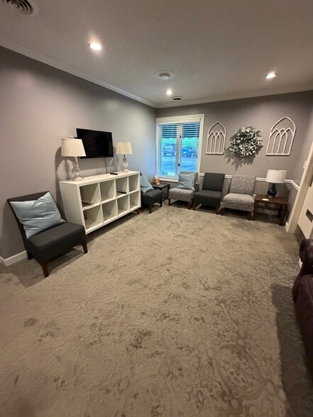 More Photos Of 12-16 Westwoods Dr, Liberty Office For Sale