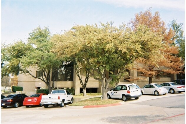 More Photos Of 375 Municipal Dr, Richardson Medical For Lease
