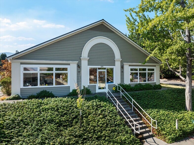 More Photos Of 385-389 Williamson Way, Ashland Flex For Sale