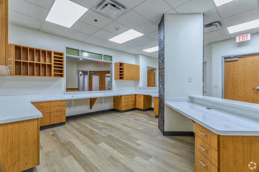 More Photos Of 7000 W Plano Pky, Plano Office For Sale