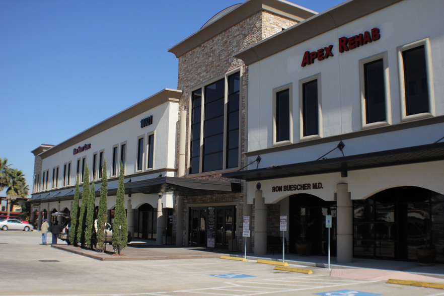 Primary Photo Of 10021 Main St, Houston Medical For Lease