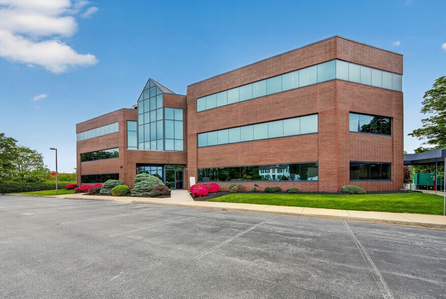 More Photos Of 470 John Young Way, Exton Unknown For Lease
