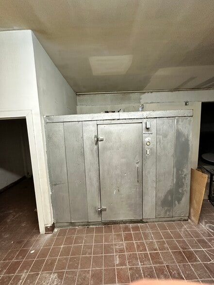 More Photos Of 3018 S State St, Salt Lake City Storefront For Lease