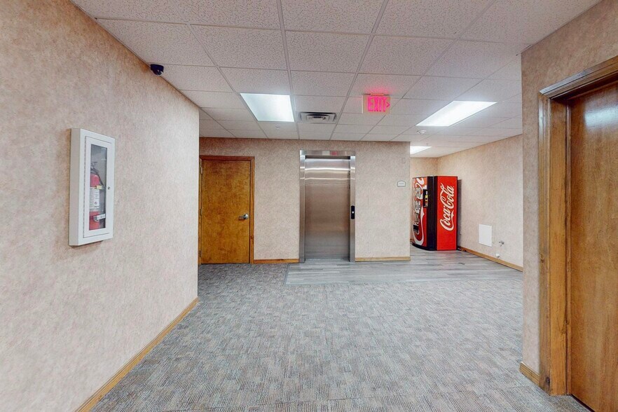 More Photos Of 5640 E Paisano Dr, El Paso Hotel For Sale