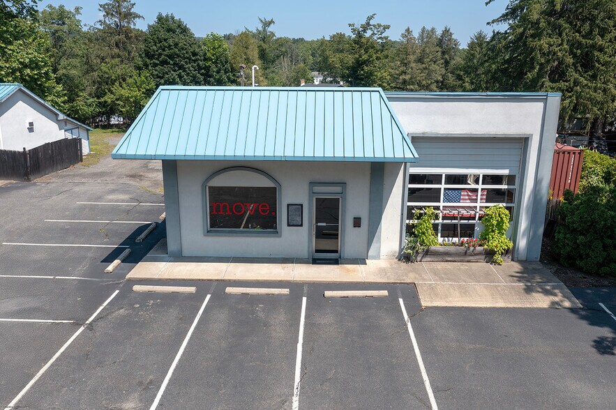 More Photos Of 102 NJ-94 Hwy, Blairstown General Retail For Sale