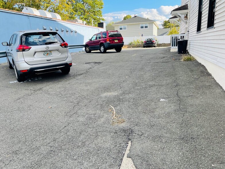 More Photos Of 314 Broadway, Elmwood Park Storefront Retail Residential For Lease