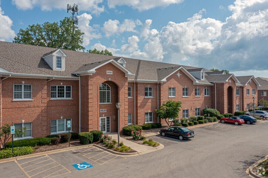 Primary Photo Of 1421-1431 McHenry Rd, Buffalo Grove Office For Sale