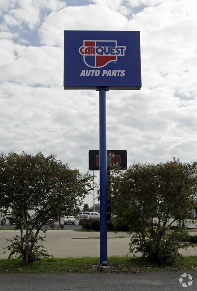 More Photos Of 113 W Broadway St, West Memphis Freestanding For Lease