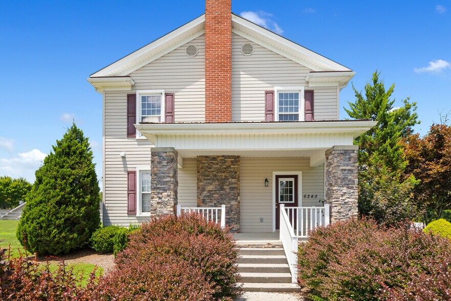 More Photos Of 6245 University Park Dr, Radford Office Residential For Sale