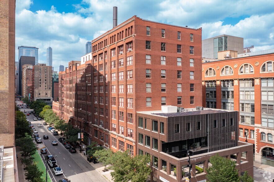 More Photos Of 727 S Dearborn St, Chicago Apartments For Sale