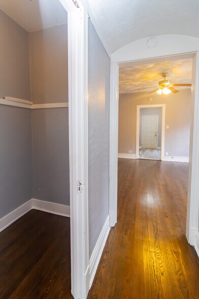 More Photos Of 7304 S Union Ave, Chicago Apartments For Sale